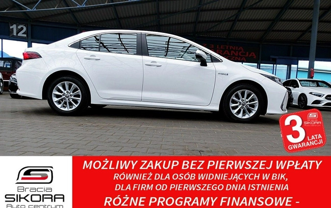 Toyota Corolla cena 84899 przebieg: 129000, rok produkcji 2019 z Chorzele małe 781